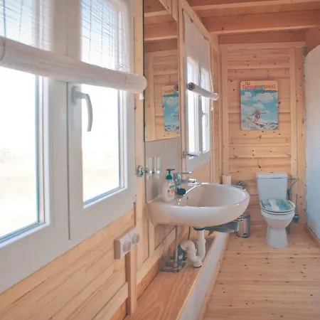 - Fuego - Surf & Yoga *