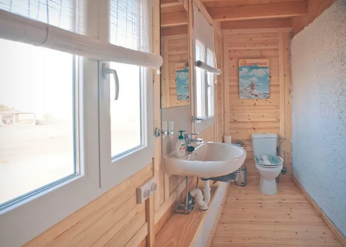 - Fuego - Surf & Yoga *