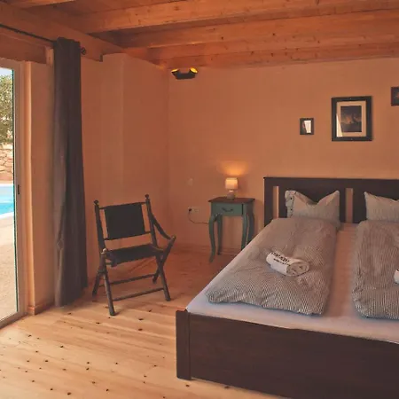 Fuego - Cinco Elementos - Surf & Yoga Stay * La Pared (Las Palmas)