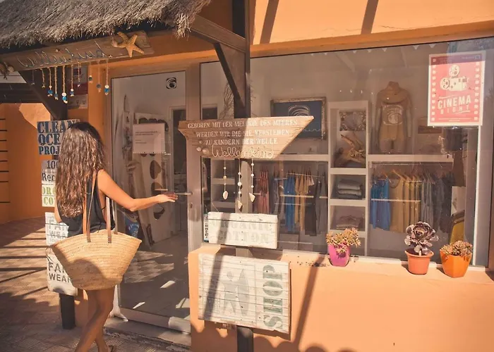 - Fuego - Surf & Yoga *